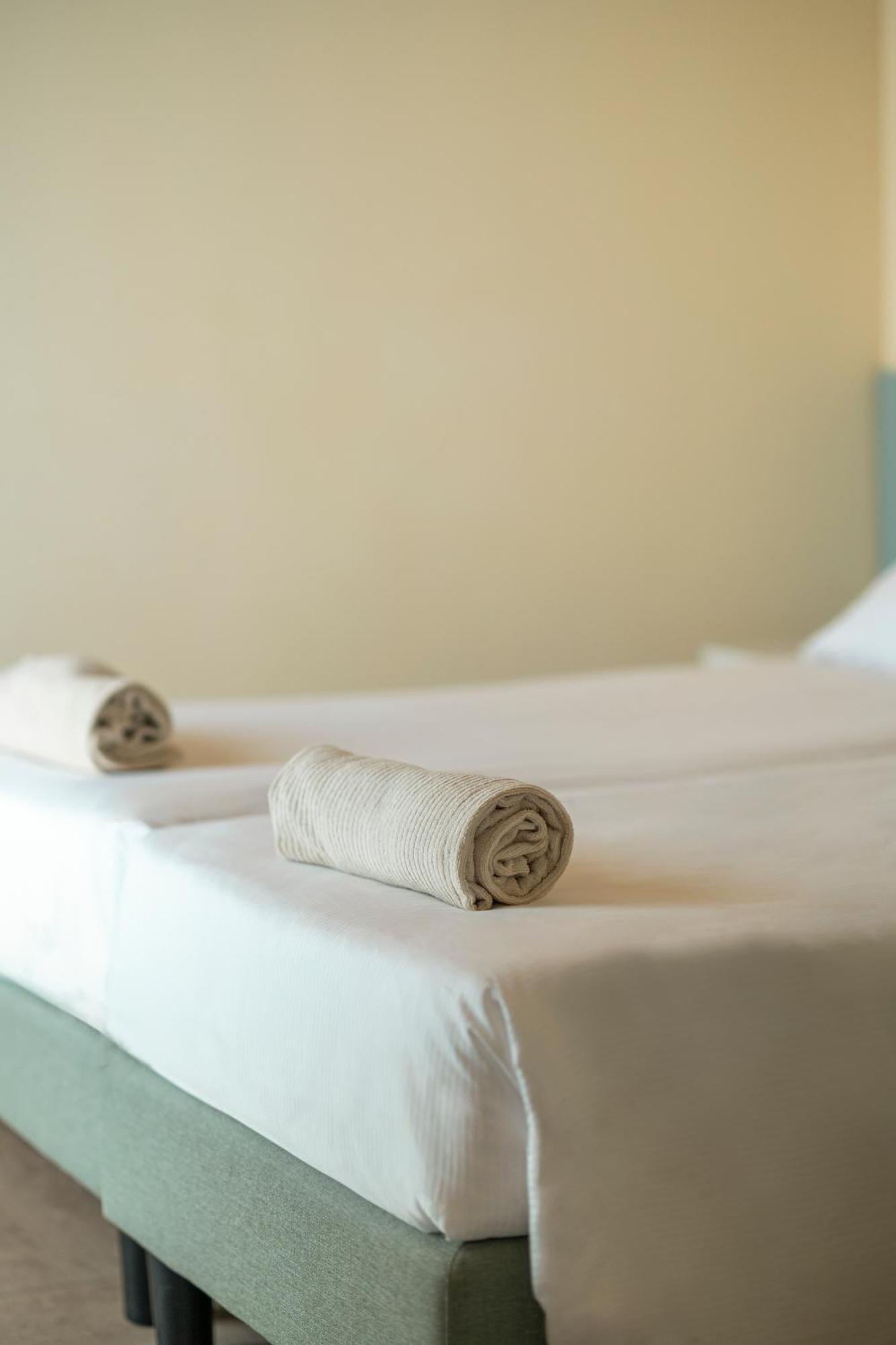 Aparthotel Dany Con Cucina Vista Piscina E Parcheggio 3*