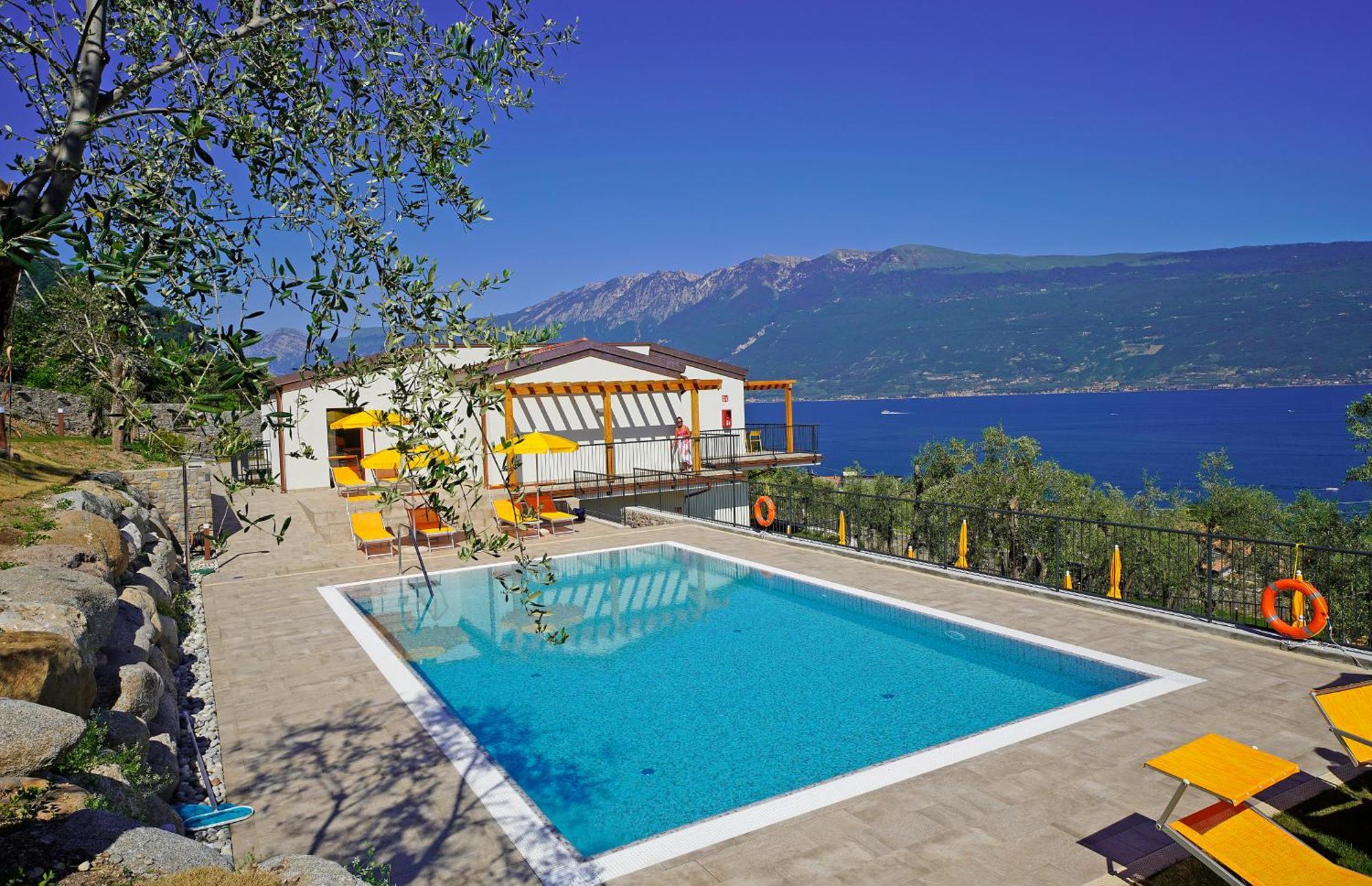 Aparthotel Dany Con Cucina Vista Piscina E Parcheggio